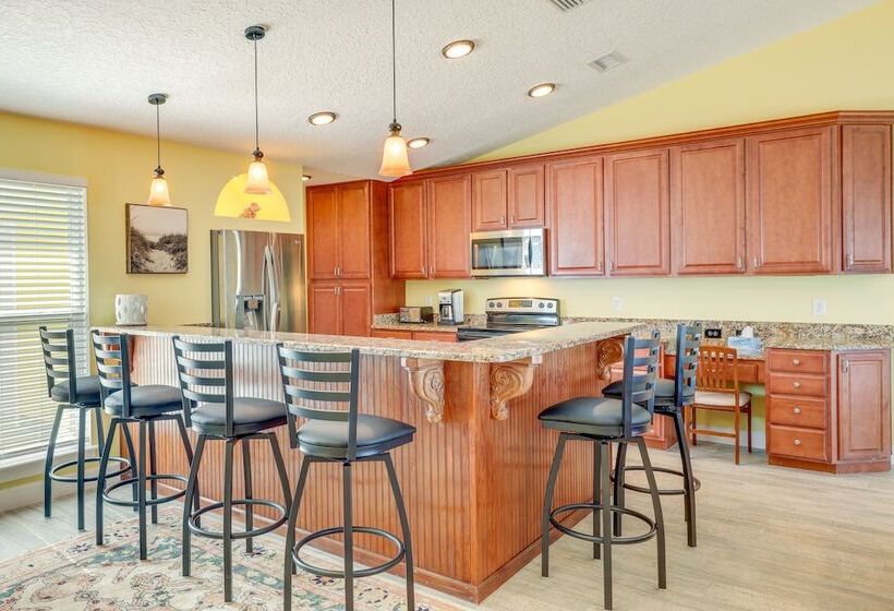 Waterfront Jacksonville Retreat W/ Boat Dock!