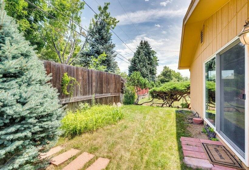 Pet Friendly Gem W/ Private Yard In Westminster!
