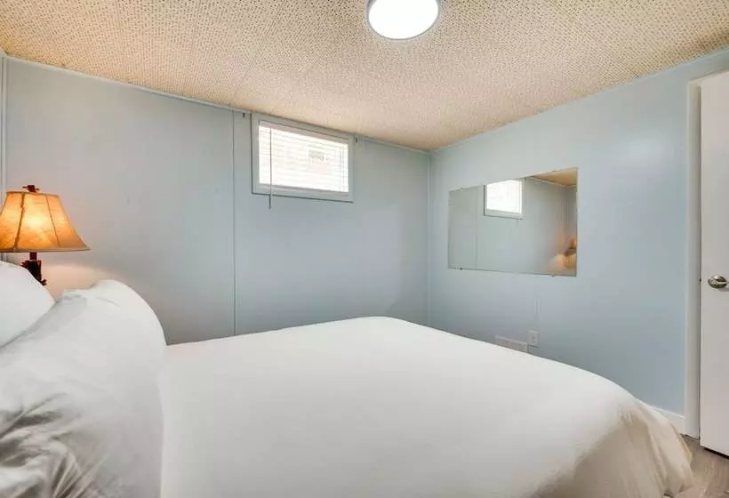 Pet Friendly Gem W/ Private Yard In Westminster!