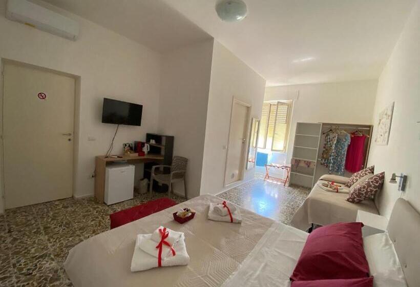 住宿加早餐  Rossocorallo Rooms