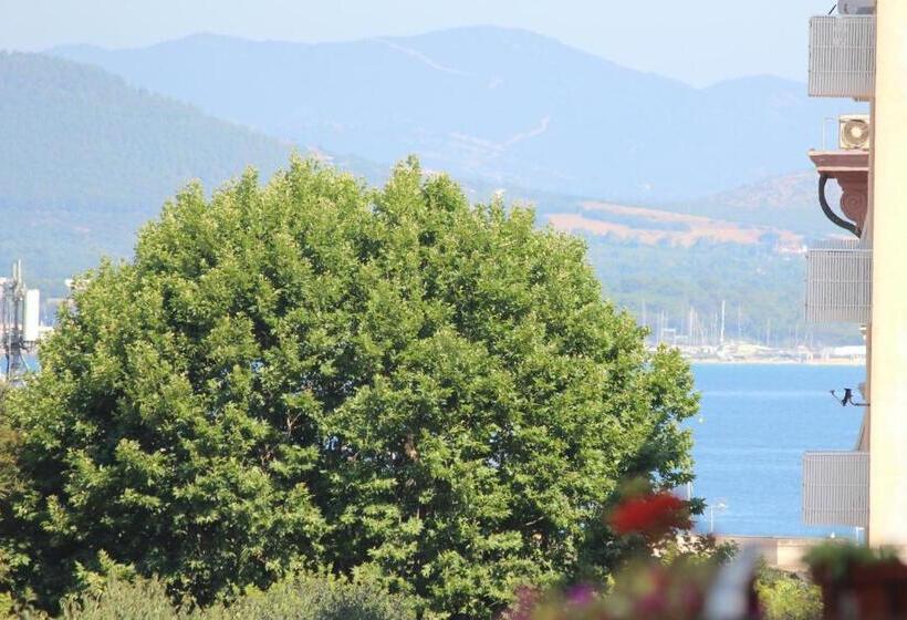 住宿加早餐  Rossocorallo Rooms