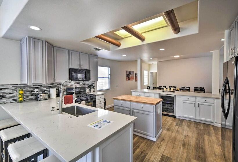 Bermuda Dunes Home W/ Private Pool, Patio & Grill!