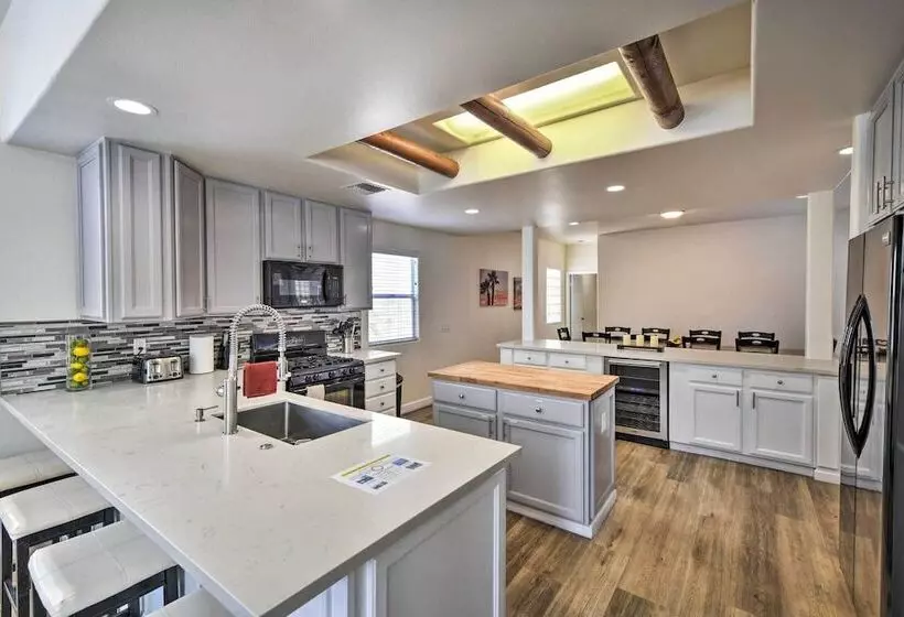 Bermuda Dunes Home W/ Private Pool, Patio & Grill!