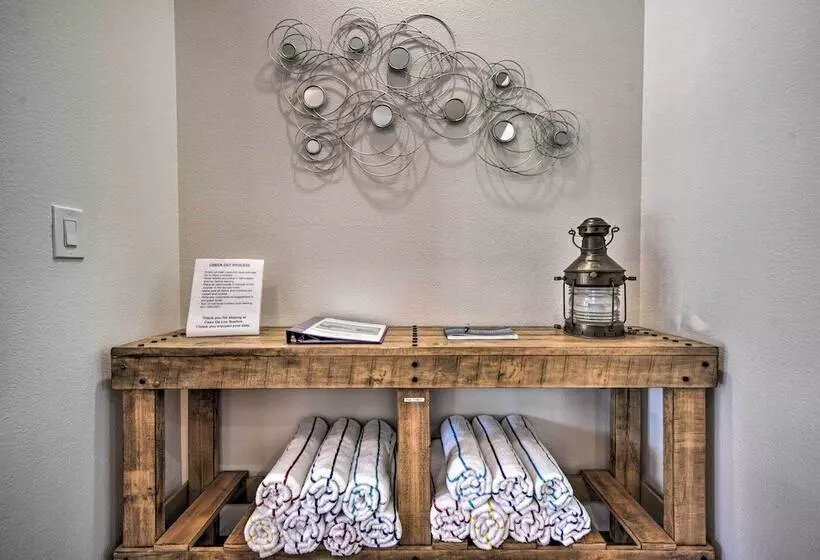 Bermuda Dunes Home W/ Private Pool, Patio & Grill!