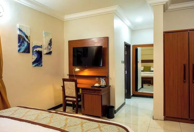 Bon Hotel Hyatti Warri