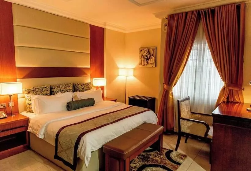 Bon Hotel Hyatti Warri