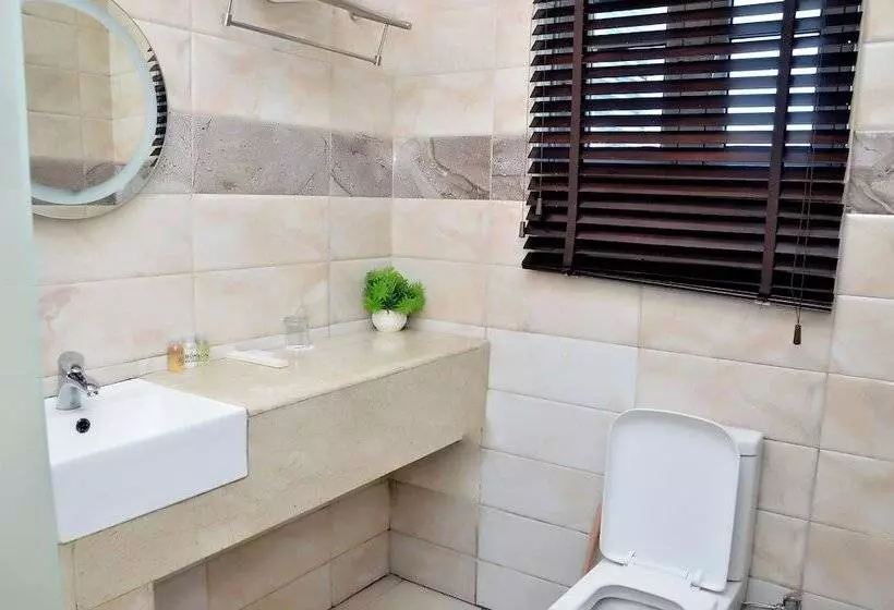 Bon Hotel Hyatti Warri