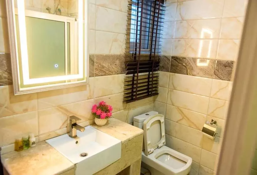 Bon Hotel Hyatti Warri