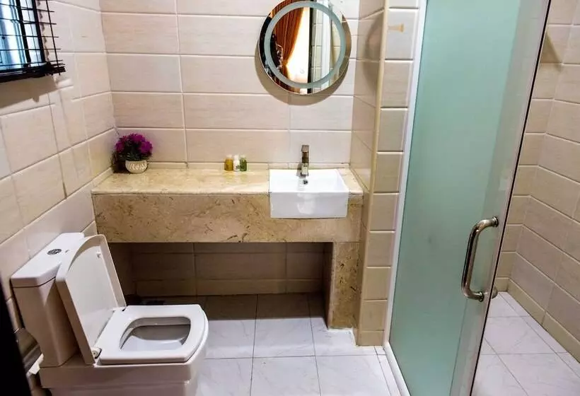 Bon Hotel Hyatti Warri