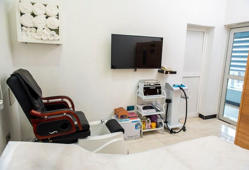 Bon Hotel Hyatti Warri