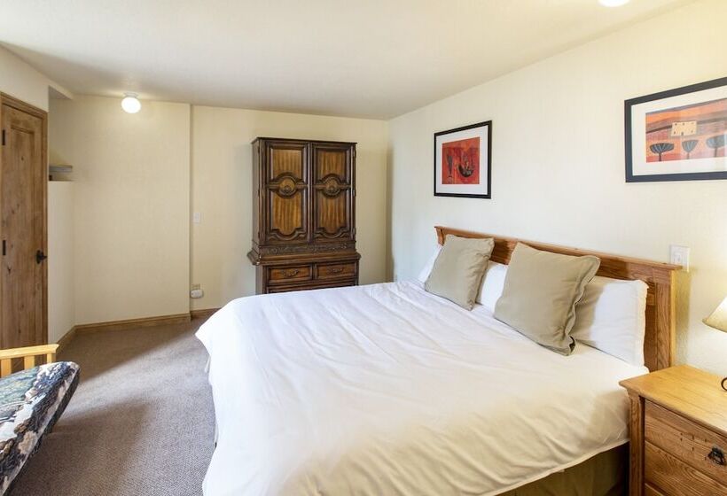 Boomerang Village 201 By Avantstay Ski In/ Ski Out Unit Close To Town!