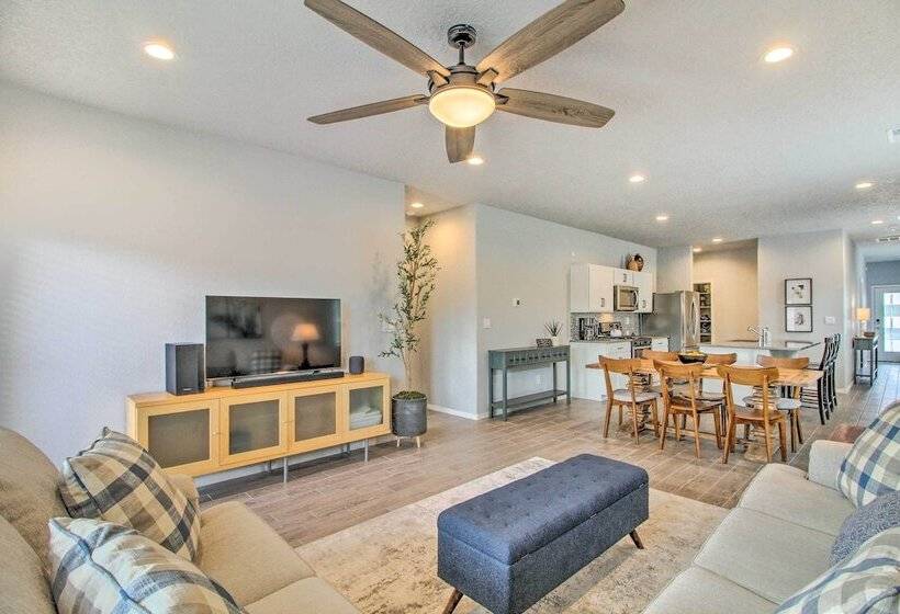 Family Friendly Rio Rancho Home Near Old Town