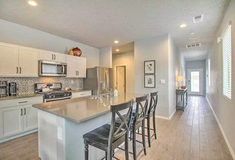Family Friendly Rio Rancho Home Near Old Town