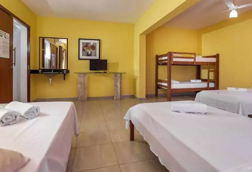 Hostelli Sitio Toca Do Leao