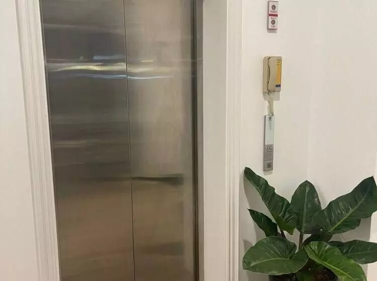 ホテル Arsh Boutique