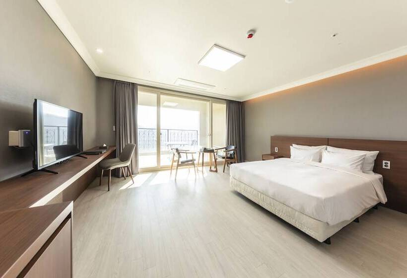 Hotel Baekhak Jayuro Resort