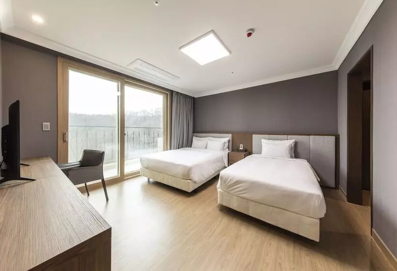 Hotelli Baekhak Jayuro Resort