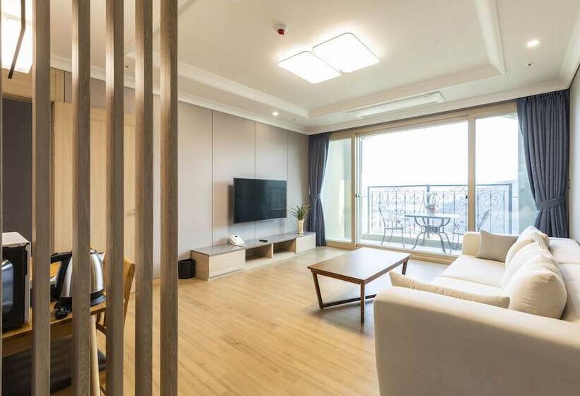 Hotel Baekhak Jayuro Resort