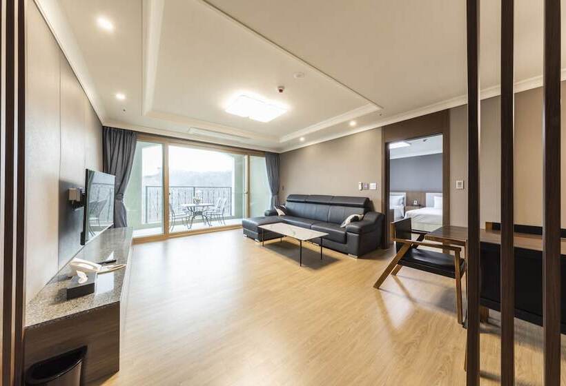 Hotel Baekhak Jayuro Resort