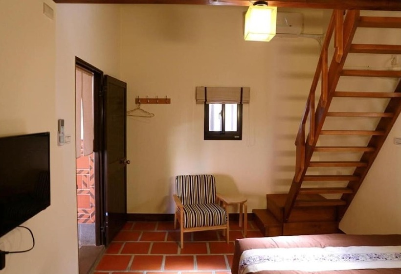 هتل Blue Mountain Inn