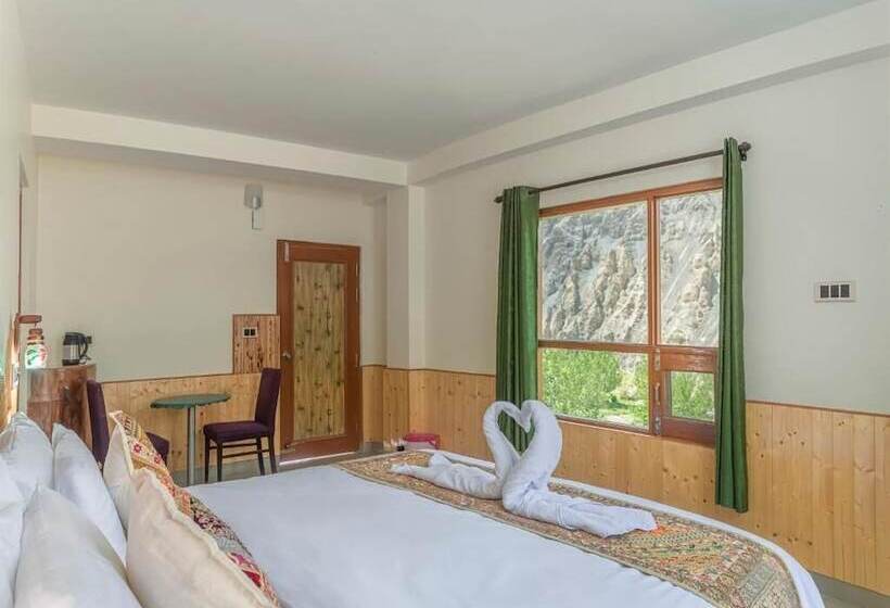 Hotel Echor Mud Huts Tabo, Spiti Valley