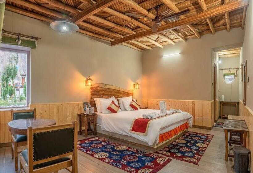 Hotel Echor Mud Huts Tabo, Spiti Valley