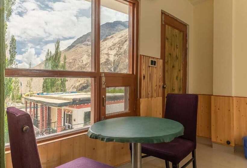 Hotel Echor Mud Huts Tabo, Spiti Valley