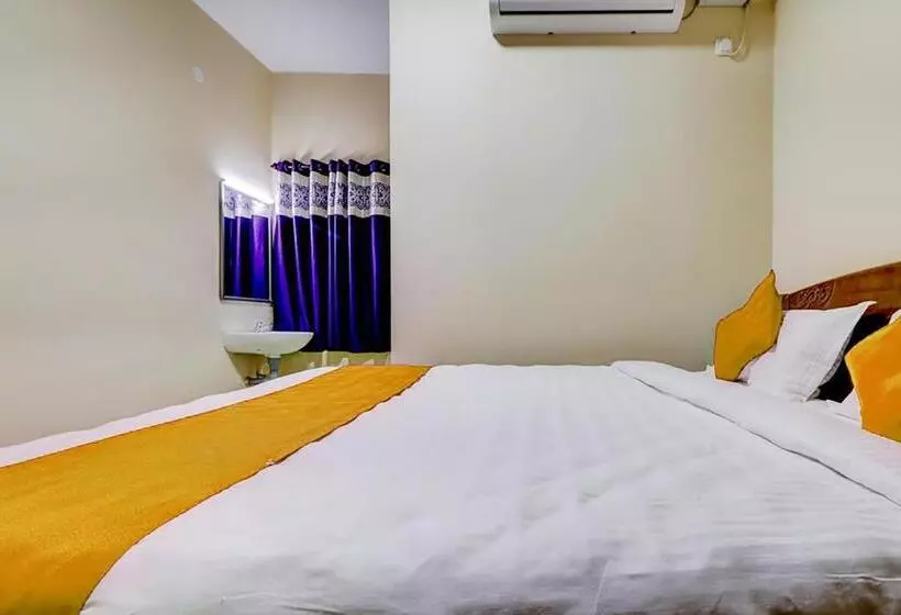 Hotelli Fabexpress Uv Residency   700m From Coimbatore International Airport