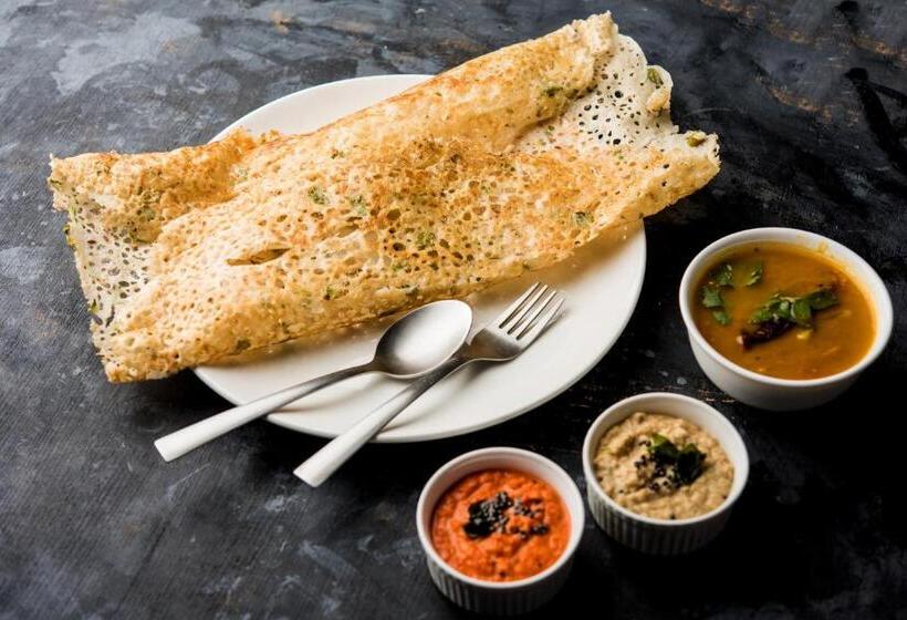 Hotelli Fabexpress Uv Residency 700m From Coimbatore International Airport