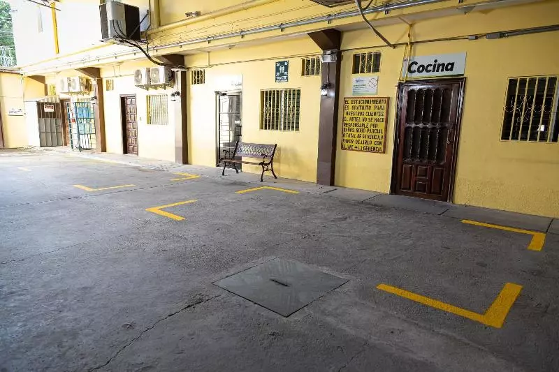 هتل Internacional Palmerola