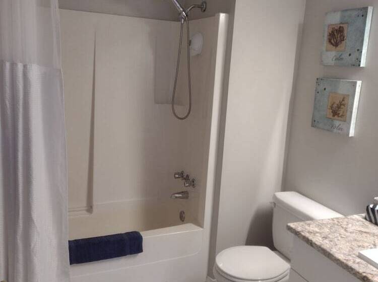 هتل Ocean Sands Resort