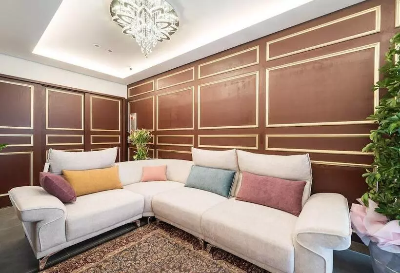 Hotelli Raelle In Goyang