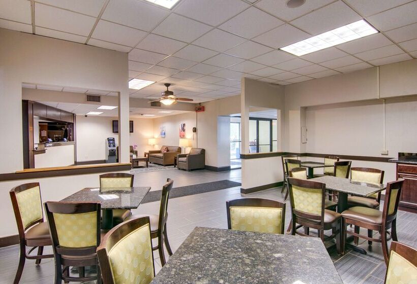 בית מלון כפרי Studio 6 Suites Clarion, Pa