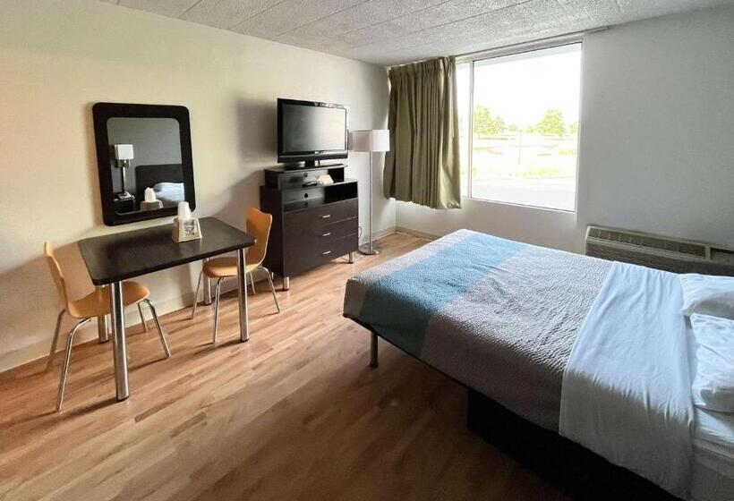 בית מלון כפרי Studio 6 Suites Clarion, Pa