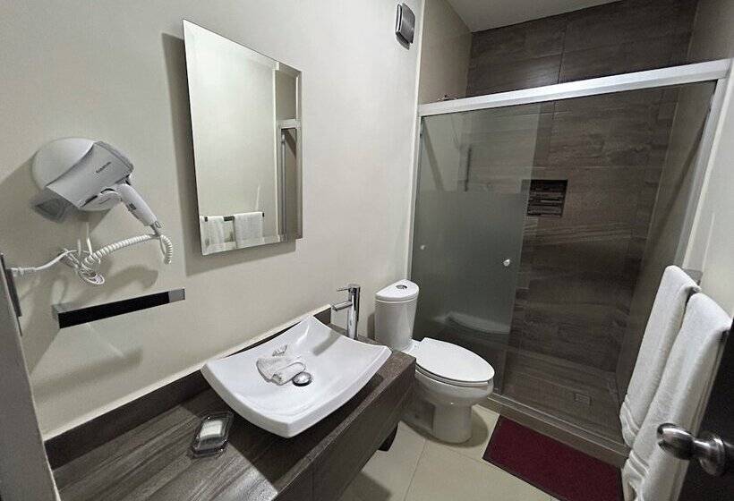 فندق Suites Rubi