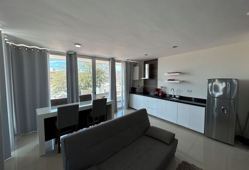 فندق Suites Rubi