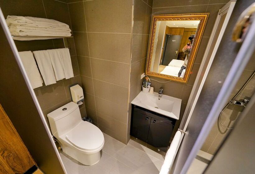 Meworld Hotel Taipei Main Station