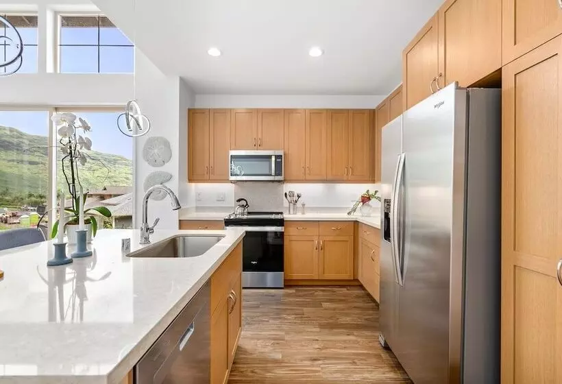 Le Ale A By Avantstay Ocean + Mountain Views!