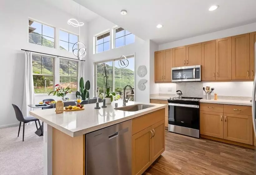 Le Ale A By Avantstay Ocean + Mountain Views!