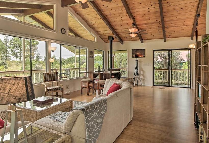 Peaceful Volcano Home Near National Park!