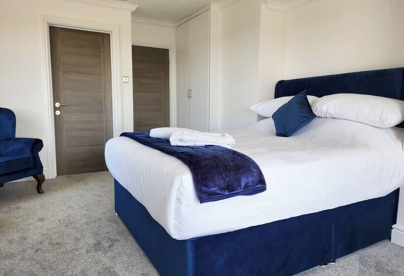 Пансион Sea View   1 Bed Suite   Port Eynon