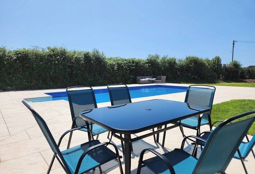 Пансион Sea View   1 Bed Suite   Port Eynon