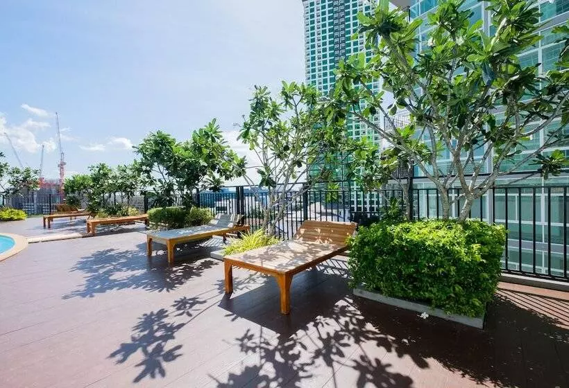 Majatalo The Grand Jomtien By Favstay
