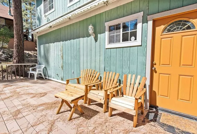 Sugarpaw Cottage