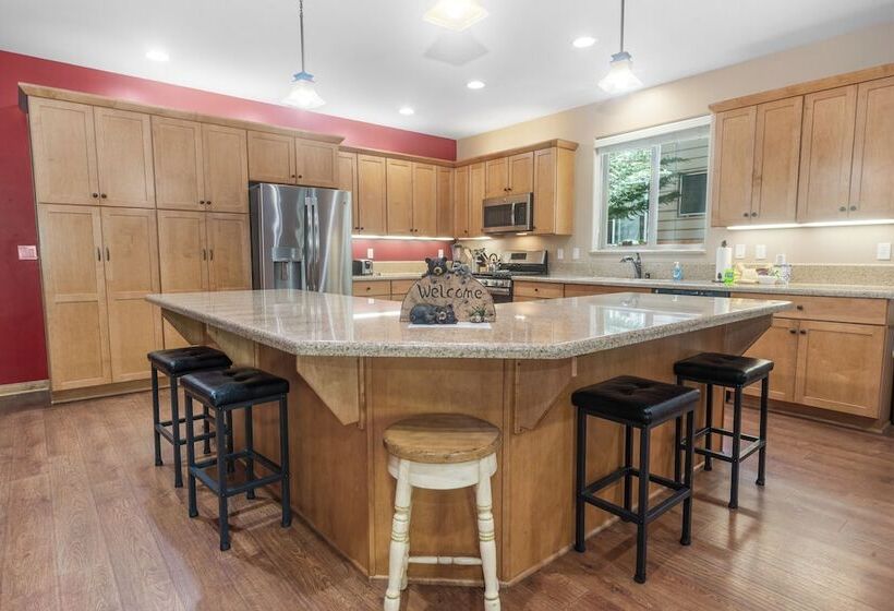 Summit Shooting Star 2