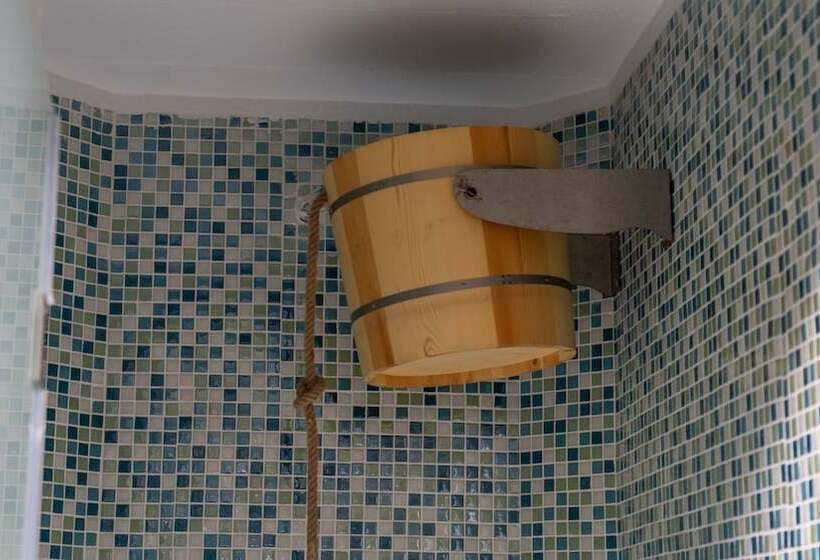 Doanesia Premium Hotel & Spa