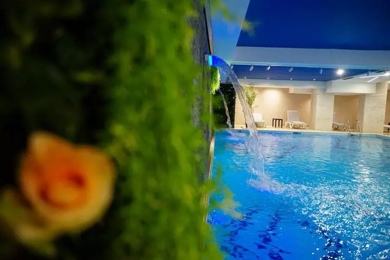 Doanesia Premium Hotel & Spa