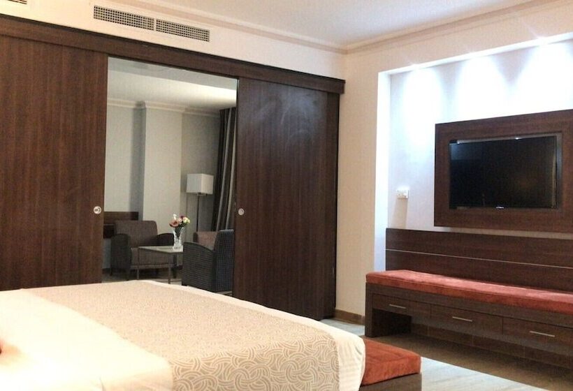 Golden Tulip Hotel Alexandre