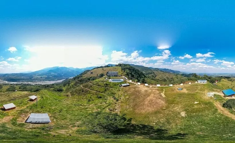 Guayupes Hotel De Aventura