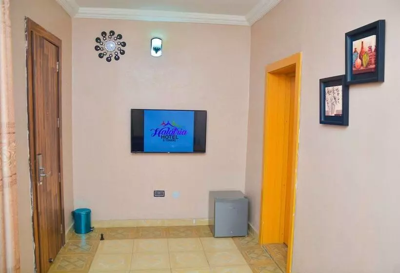 Halatria Hotel & Towers